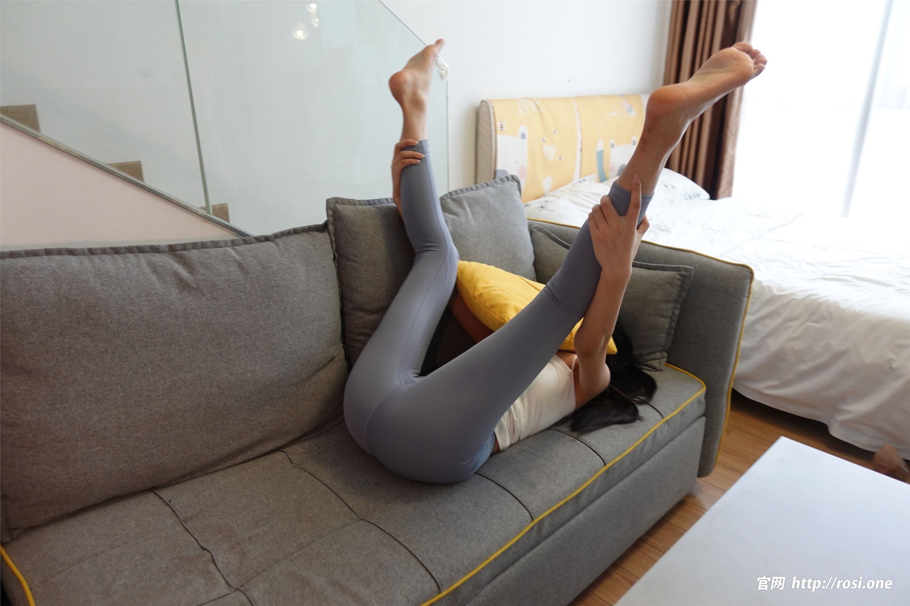 ROSI写真 2022.12.09 NO.4022